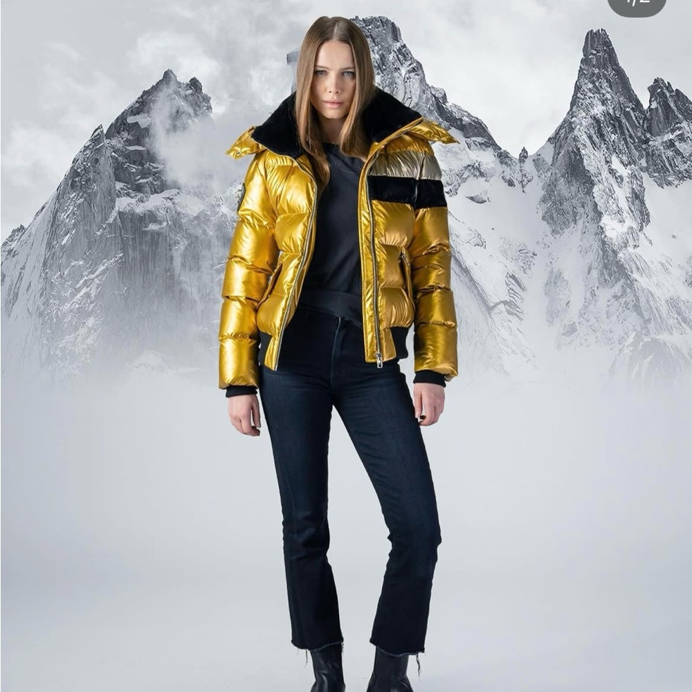 EUC Luxury Woodpecker Canada-Puff bomber jacket-Gold and Black